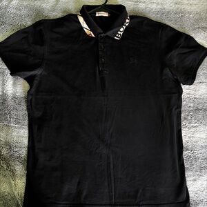 Burberry Black Polo Shirt with Patterned Collar